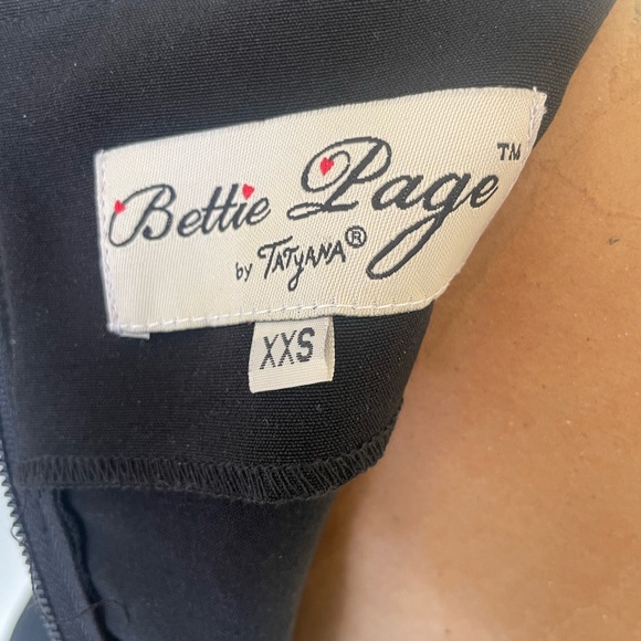 Gorgeous Bettie Page Tatyana Black Dress, Size XXS, Never Worn - Picture 7 of 9